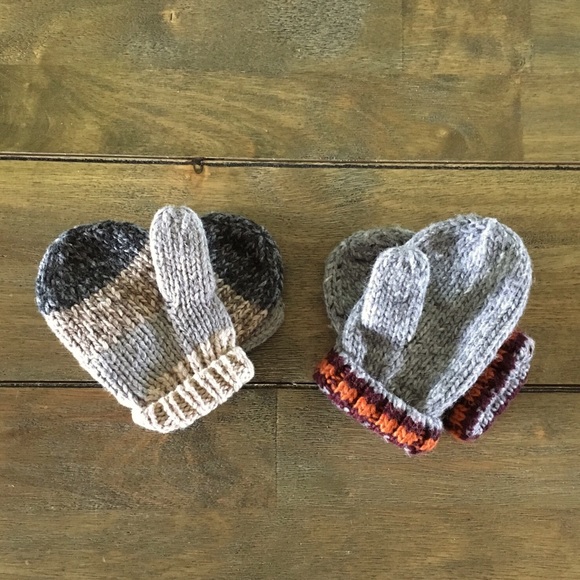 🎉12/15/18 HP🎉 NWOT ‘Next’ 2 Pair Mitten Bundle🧤 - Picture 2 of 5